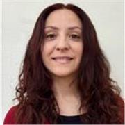 I teach private English lessons to adults online, from Buenos Aires. I adapt every class to the students' needs and goals. 