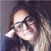 Appassionata linguista offre lezioni di Italiano (mia lingua madre) a stranieri. Target preferito: adulti;) Ma non solo...