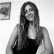 My name is Mayssane and I am a French tutor, I can give lessons for all levels!