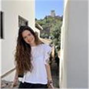 Profesora de clases particulares online, me adapto a todas las asignaturas, incluyendo inglés. 
