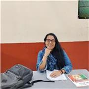 Se imparten clases de química para secundaria