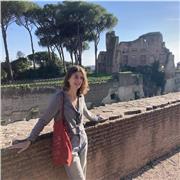 Offro ripetizioni di inglese, francese e tedesco. Sono madrelingua in inglese e francese.