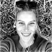 Laura in Visual Arts alla Souther Cross University