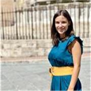 Laureata in lingue e civiltà dell’Asia presso l’Università di Venezia, offro lezioni di cinese per bambini e ragazzi della scuola primaria e secondaria. Le lezioni mirano ad approfondire aspetti della lingua e della cultura cinese con un approccio ludico.