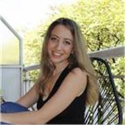 Profesora de inglés imparte clases particulares a todas las edades
