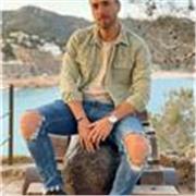 Spanish native language with fluent English level
