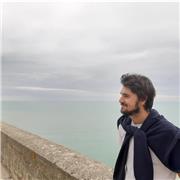 Necesistas aprender el Frances ? Soy Nativo de francia en Paris. Llamame !