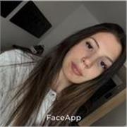 Profesora nativa de español con pasión por enseñar ofrece clases online divertidas, prácticas y totalmente adaptadas al alumno. 