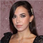 Insegnante di letteratura italiana specializzata anche in Storia dell’arte, Inglese e Matematica per la scuola primaria