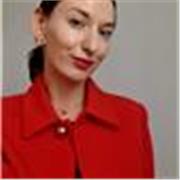 Profesora de inglés titulada + experiencia real en EE. UU. y 30+ países