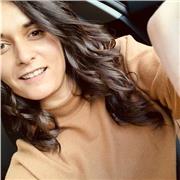 Laureata in Scienze Bancarie Finanziare presso Università Cattolica di Milano offre lezioni di matematica per elementari e medie