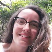 Insegnante laureata magistrale in Lingue e culture straniere, traduzione interculturale