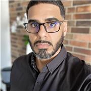 Soy instructor de inglés y ofrezco clases dinámicas y personalizadas enfocadas en la comunicación real y efectiva