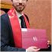 Diplômé d'un Master 2 de Droit public, je vous accompagne dans votre travail.
Aide à la méthodologie, conseils d'apprentissage.
