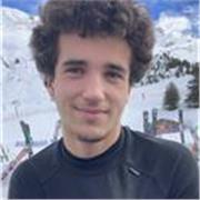 Actuellement étudiant à la Sorbonne en Management, j'ai toujours excellé en Maths. Je propose donc des cours de Maths à Paris ou en ligne jusqu'à la Terminale.