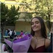 Estudiante graduada en Bachillerato científico, con experiencia previa dando clases de refuerzo a estudiantes de primaria y ESO