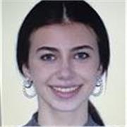Studentessa universitaria di 19 anni diplomata al liceo classico offre ripetizioni di latino, italiano e storia per medie e liceo