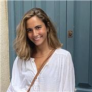 Graduada en Administración de Empresas y Turismo, con MBA y estudiando máster de diseño de Interiores. Me ofrezco para dar clases a alumnos de E.S.O de todas las asignaturas así como también español e inglés