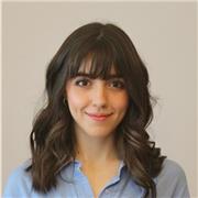 Spanish tutor providing lessons to people of all ages