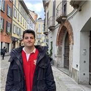 Estudiante finalizando mi grado en Matemáticas. Online o A Coruña