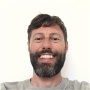 Profesor nativo britanico, acento neutro ofrece clases particulares