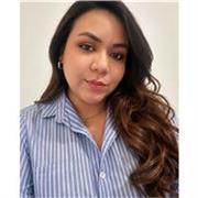 Soy una persona responsable, empatica, muy entregada en mi trabajo 