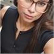 Periodista y profesora titulada en Educación con Especialidad en Castellano, Literatura y Latín. Con más de 10 años de experiencia