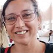 Trabaja como canguro ,apoyo escolar y cuidado infantil