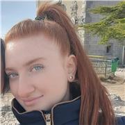 Studentessa del primo anno di lettere offre ripetizioni in tedesco e spagnolo livello B2 certificate, inglese, italiano