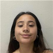 Estudiante de economia graduada de bachilleratp en irlanda.