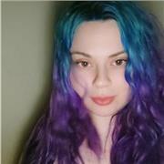 Étudiante en psychologie, donne des cours de Français,Histoire, Anglais.