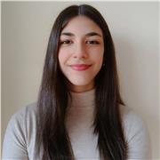 Soy graduada de la ESO con nota media de sobresaliente y doy clases particulares incluido para el first de inglés