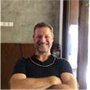 Enseignant HOLISTIQUE passionné en BREATHWORK, MEDITATION, YOGA & STRETCHING, KALI ESKRIMA et WING CHUN