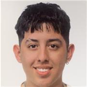 Me encanta mucho el mundo de la pastelería y la cocina ,estuve dos años estudiando pastelería y podríamos divertirnos mucho