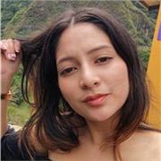 Profesora de inglés con 3 años en agencia Au Pair y clases a niños y adultos en inglés y español