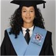 Soy lingüista especializada en lingüística inglesa con más de 6 meses de experiencia en el sector de la educación. 