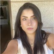 Soy estudiante de último curso de Administración y Dirección de empresas. Todas las materias relacionadas con números las domino.