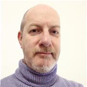 Grafico con esperienza nel pacchetto Office