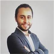 Maestro de Inglés con experiencia en clases para niños y adultos