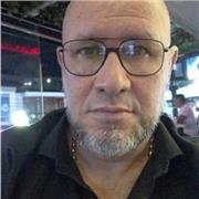 Profesor de cocina técnico en gastronomía para clases a personas de ambos sexos y variedad de edad sin límite