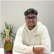 Top Achieving Student Looking to share my Knowlege