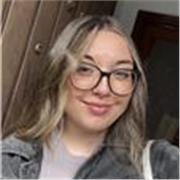 Graduada en Educación Social con Máster en Orientación ofrece clases de apoyo, gestión del estudio y motivación en Sevilla. 