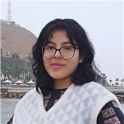 Profesora de piano para principiantes