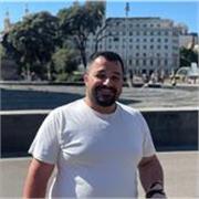 Profesor de ingles imparte clases particulares a niños