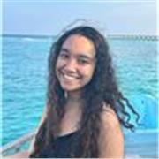 I can give piano lessons to beginners and children. 