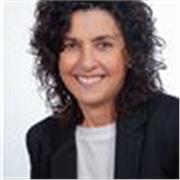 Me defino como una persona cercana, paciente y comprometida. Me gusta explicar de forma clara y adaptarme al ritmo de cada alumno 