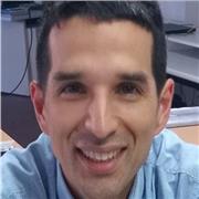 Soy economista con experiencia en compras y contabilidad en diversas multinacionales. Manejo las matemáticas y el inglés desde un enfoque práctico