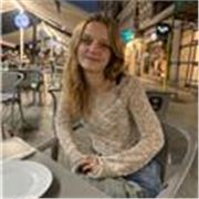 Profesora de apoyo escolar especializada en dar clases