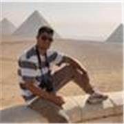 Atento, motivado, creativo, paciente, sociable, amable, gracioso, alegre.