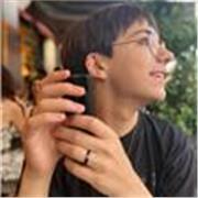 Etudiant et enseignant de Français Langue Etrangère, je propose des cours dynamiques et personnalisés !